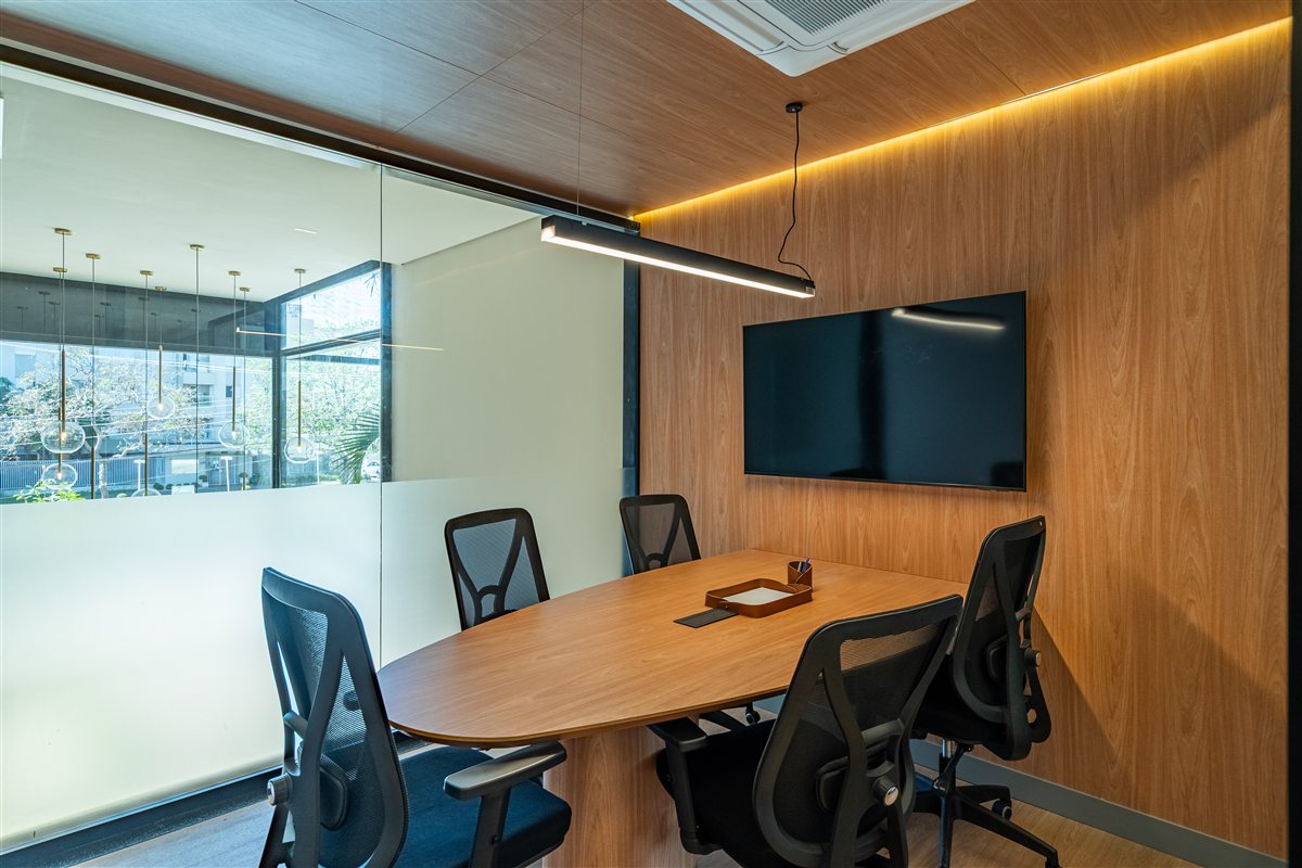 Sala de reunião do andar de negócios